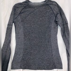 Figs salta seamless long sleeve underscrub graphite